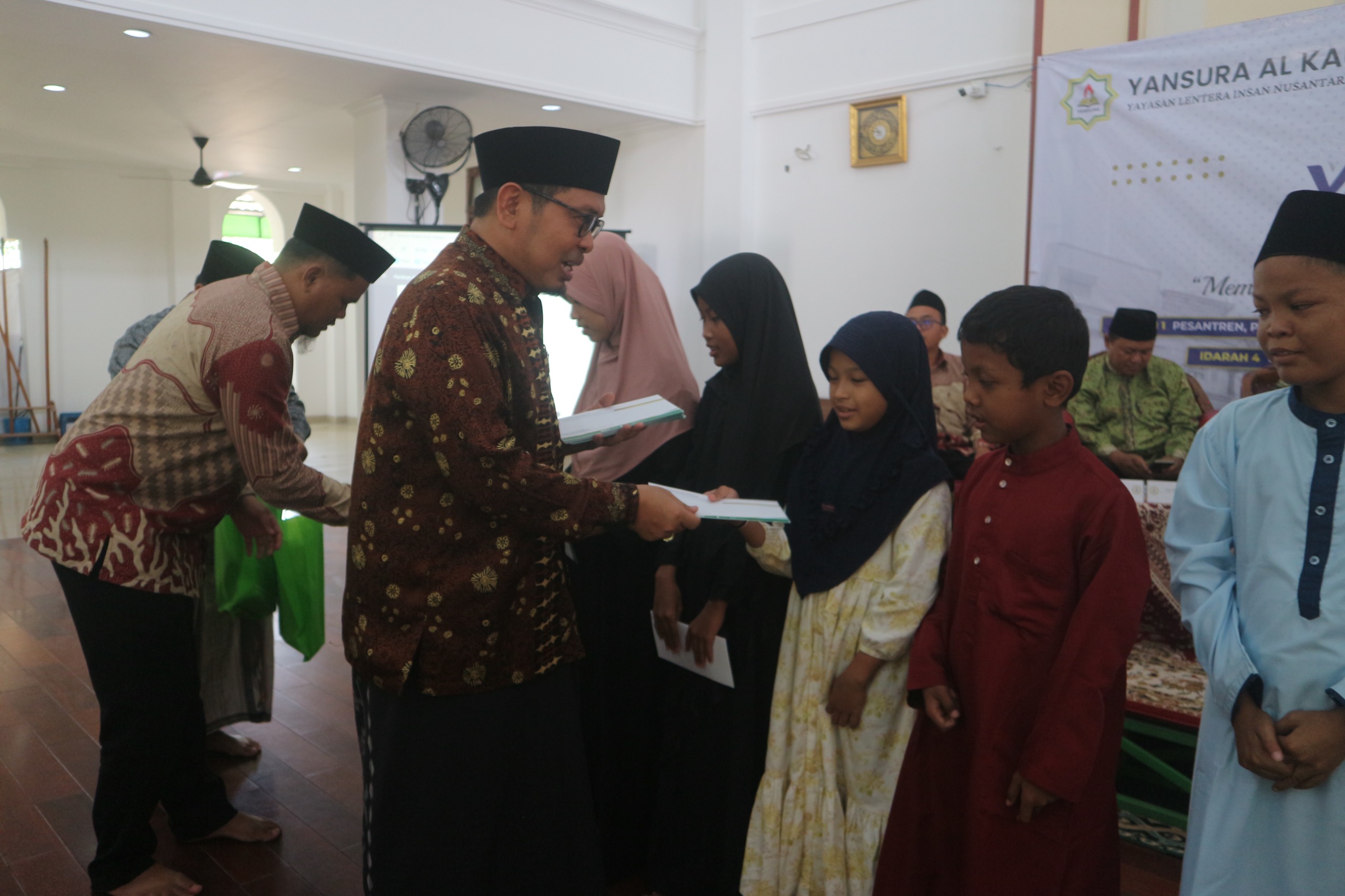 Asyura di Al Kaukab: Kolaborasi Amal dan Strategi untuk Pendidikan Berkah